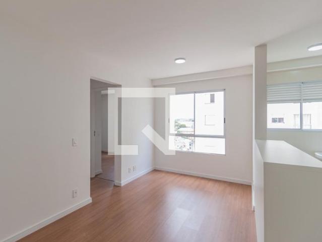 Apartamento aluguel em Assentamento Social Nova Olaria, Osasco