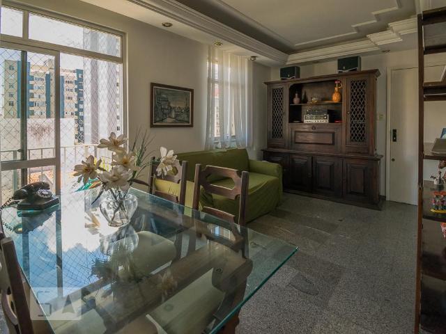 Apartamento aluguel em Região Geográfica Imediata de Salvador, Região Metropolitana de Salvador