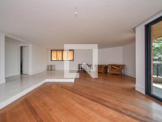 Apartamento aluguel em Região Imediata de São Paulo, Região Metropolitana de São Paulo