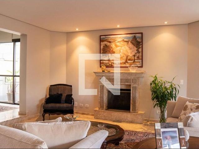 Apartamento aluguel em Região Imediata de São Paulo, Região Metropolitana de São Paulo
