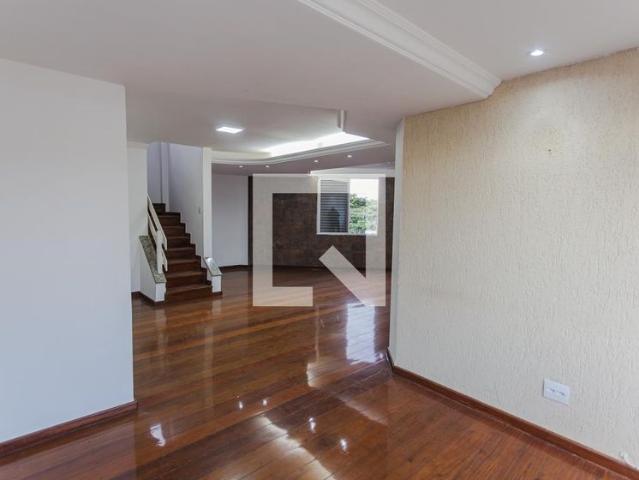 Apartamento aluguel em Região Geográfica Imediata de Belo Horizonte, Região Metropolitana de Belo Horizonte