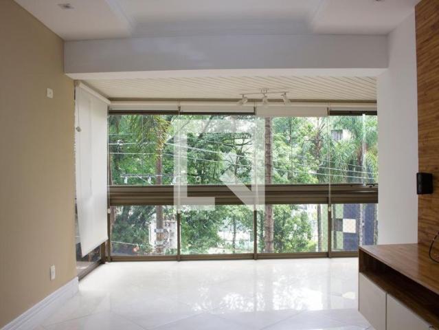 Apartamento aluguel em Região Imediata de São Paulo, Região Metropolitana de São Paulo