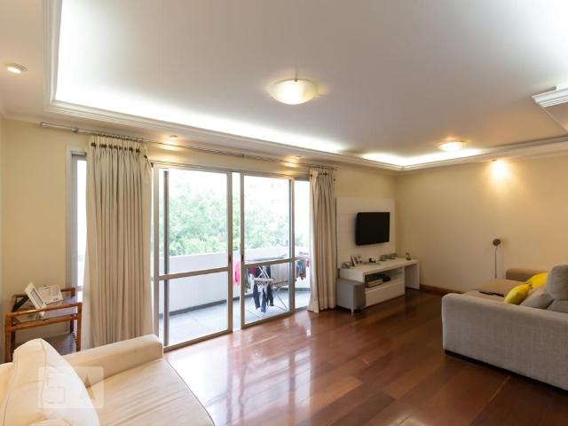 Apartamento aluguel em Região Imediata de São Paulo, Região Metropolitana de São Paulo