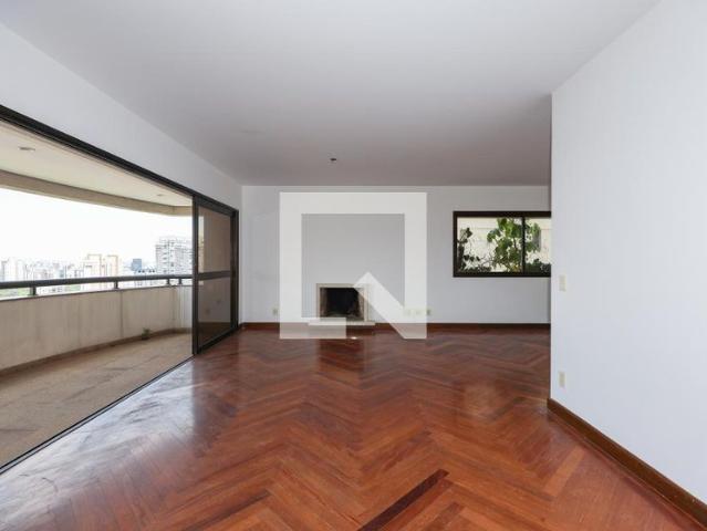 Apartamento aluguel em Região Imediata de São Paulo, Região Metropolitana de São Paulo
