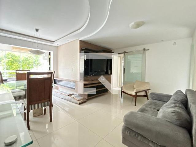 Apartamento aluguel em Região Geográfica Imediata de Florianópolis, Desterro