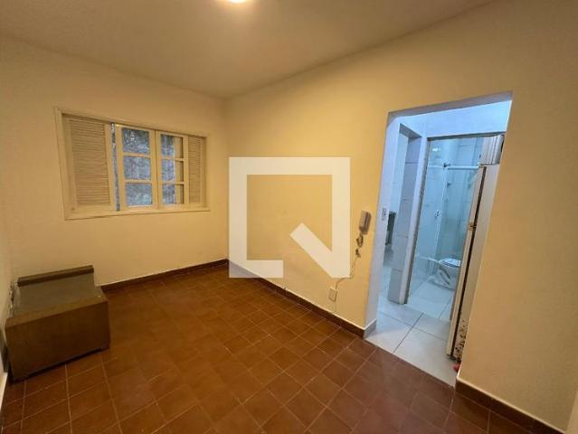Apartamento aluguel em Região Imediata de Santos, Região Metropolitana da Baixada Santista