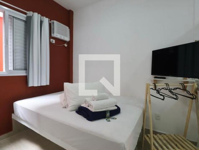Apartamento aluguel em Região Imediata de Santos, Região Metropolitana da Baixada Santista