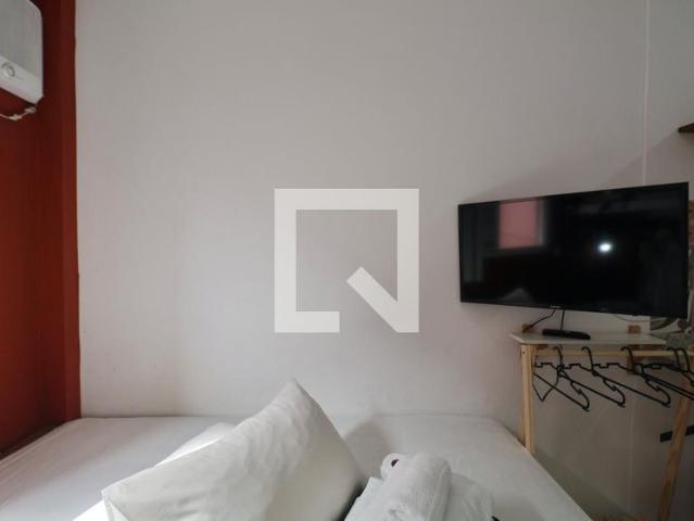 Apartamento aluguel em Região Imediata de Santos, Região Metropolitana da Baixada Santista