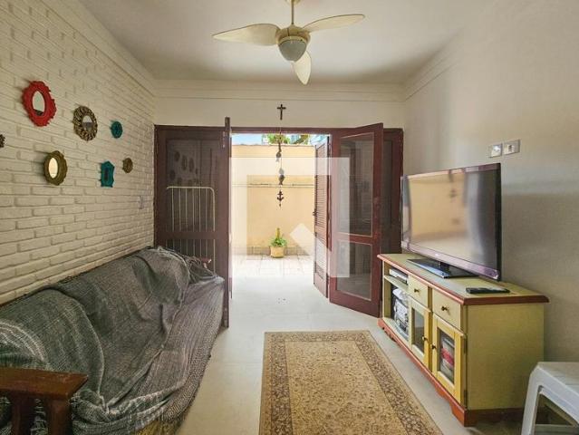 Apartamento aluguel em Região Imediata de Santos, Região Metropolitana da Baixada Santista