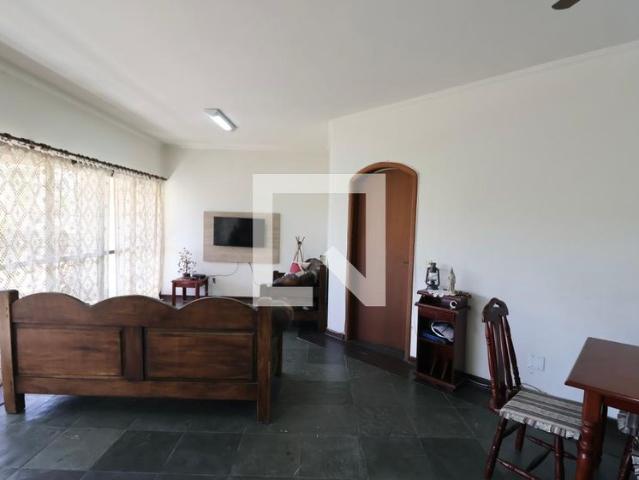 Apartamento aluguel em Região Imediata de Santos, Região Metropolitana da Baixada Santista