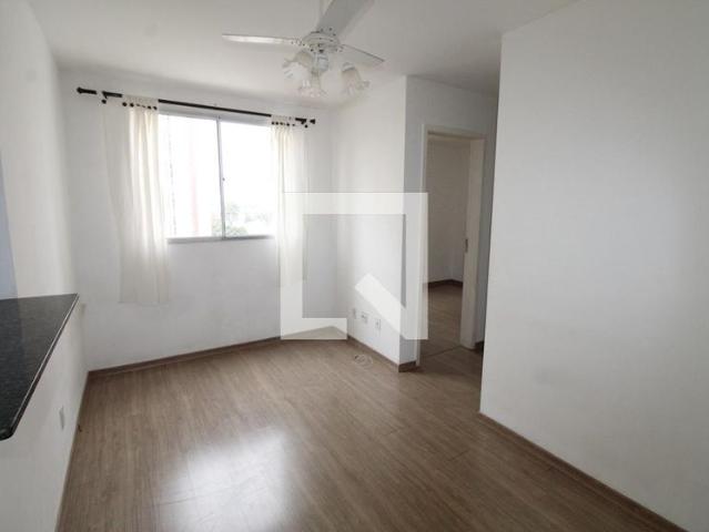 Apartamento aluguel em Região Imediata de São José dos Campos, Região Metropolitana do Vale do Paraíba e Litoral Norte