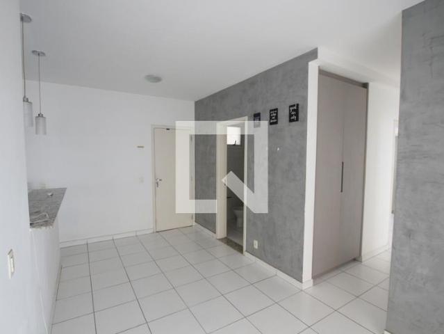 Apartamento aluguel em Parque Industrial Paulista, Goiânia