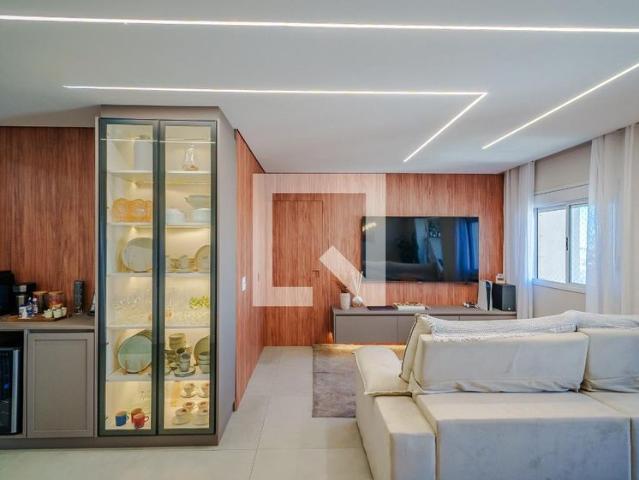 Apartamento aluguel em Região Imediata de São Paulo, Região Metropolitana de São Paulo