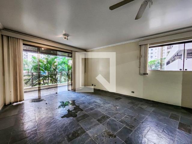 Apartamento aluguel em Região Imediata de São José dos Campos, Região Metropolitana do Vale do Paraíba e Litoral Norte
