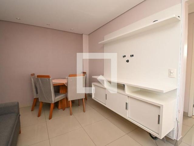 Apartamento aluguel em Chácara Califórnia, Contagem