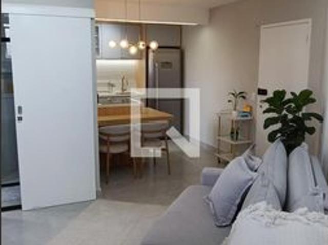 Apartamento aluguel em Região Imediata de São Paulo, Região Metropolitana de São Paulo