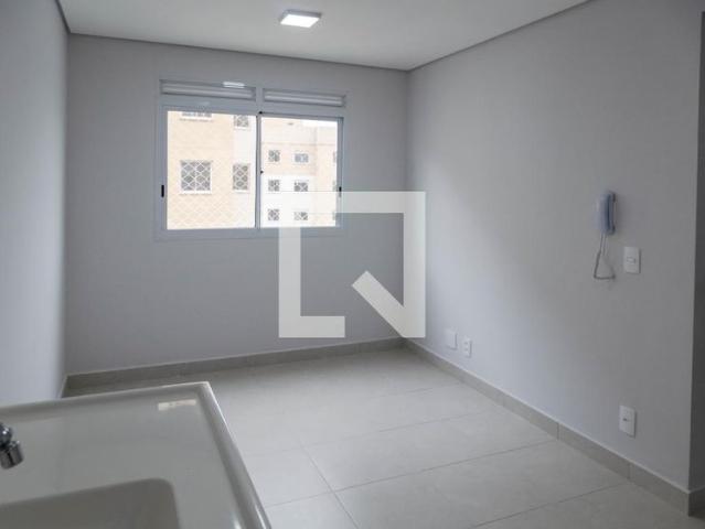 Apartamento aluguel em Parque Novo Mundo, São Paulo