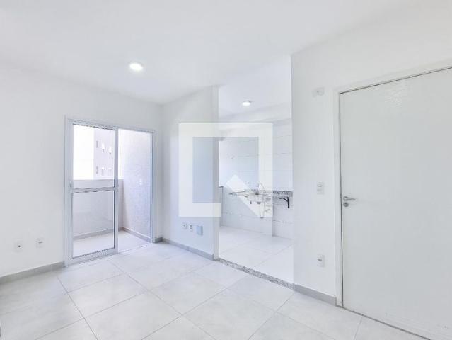 Apartamento aluguel em Região Imediata de São José dos Campos, Região Metropolitana do Vale do Paraíba e Litoral Norte