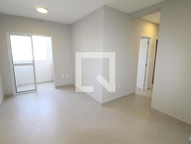 Apartamento aluguel em Região Imediata de São José dos Campos, Região Metropolitana do Vale do Paraíba e Litoral Norte