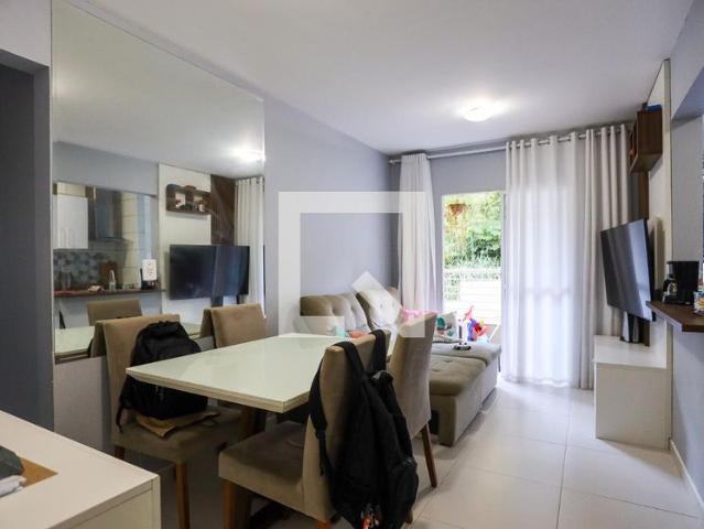 Apartamento aluguel em Cotia, Vila Jovina