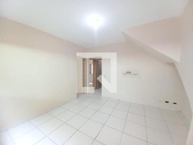 Apartamento aluguel em Região Imediata de Santos, Região Metropolitana da Baixada Santista