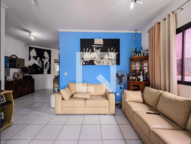 Apartamento aluguel em Região Imediata de São José dos Campos, Região Metropolitana do Vale do Paraíba e Litoral Norte