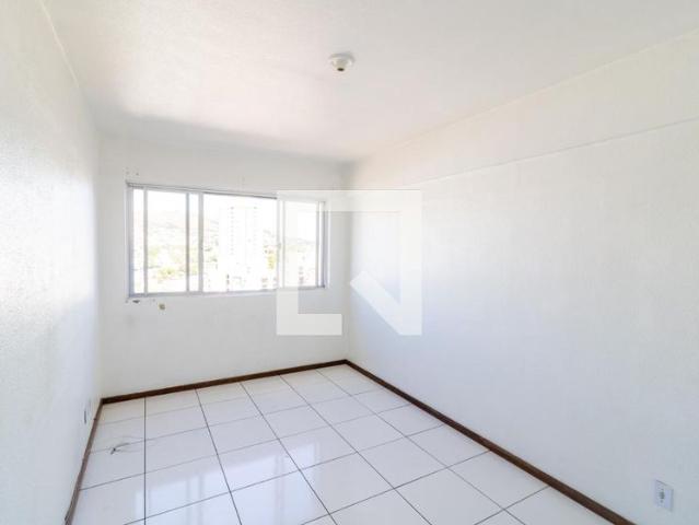 Apartamento aluguel em Região Geográfica Imediata de Porto Alegre, Região Metropolitana de Porto Alegre