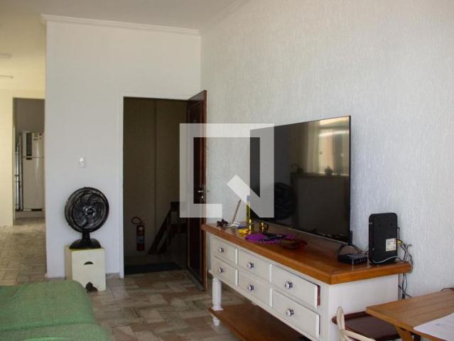 Apartamento aluguel em Região Geográfica Imediata de Cabo Frio, Cabo Frio