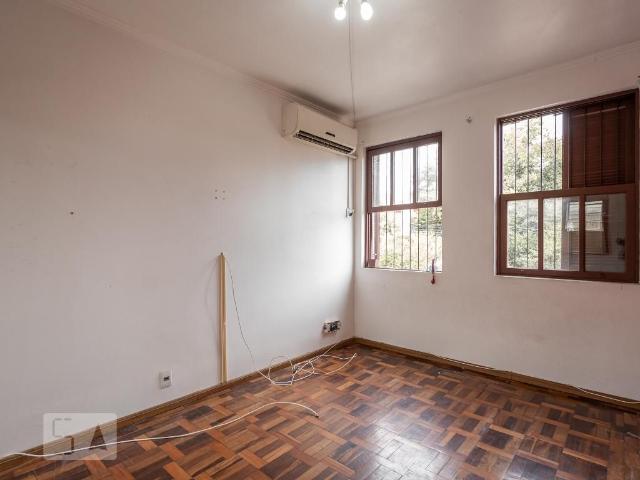 Apartamento aluguel em Região Geográfica Imediata de Porto Alegre, Região Metropolitana de Porto Alegre