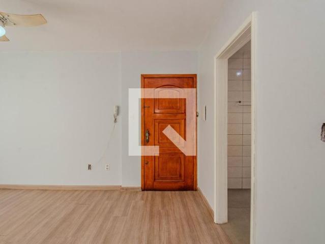 Apartamento aluguel em Região Geográfica Imediata de Porto Alegre, Região Metropolitana de Porto Alegre