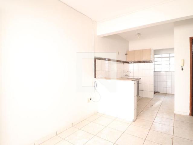 Apartamento aluguel em Região Geográfica Imediata de Uberlândia, Oliveira Fortes