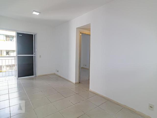 Apartamento aluguel em Freguesia (Jacarepaguá), Rio de Janeiro
