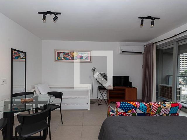 Apartamento aluguel em Região Imediata de São Paulo, Região Metropolitana de São Paulo