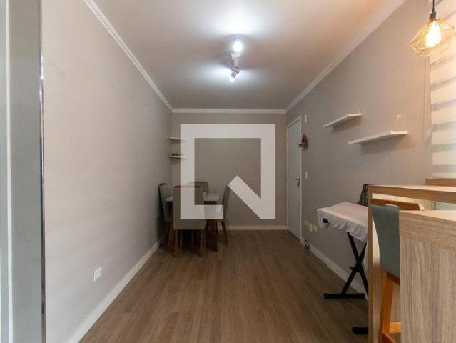 Apartamento aluguel em Pinheirinho, Curitiba