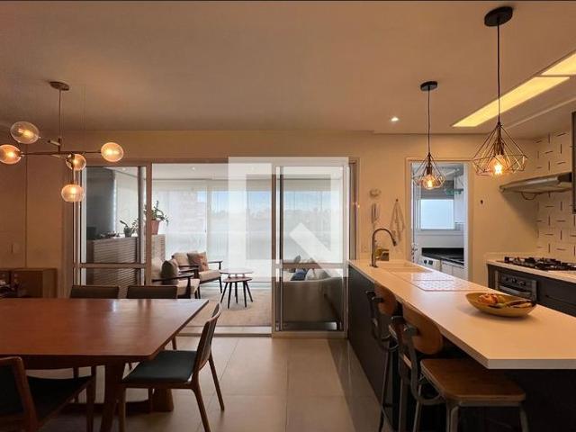Apartamento aluguel em Região Imediata de São Paulo, Região Metropolitana de São Paulo