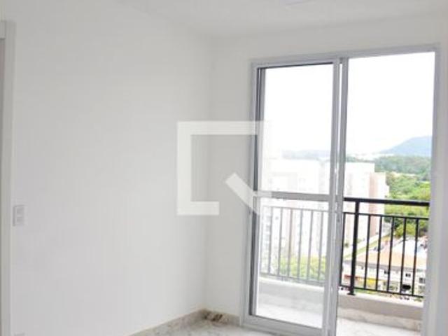 Apartamento aluguel em Região Imediata de São Paulo, Região Metropolitana de São Paulo