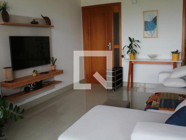 Apartamento aluguel em Região Geográfica Imediata de Salvador, Região Metropolitana de Salvador