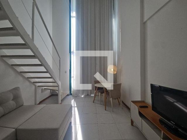 Apartamento aluguel em Região Geográfica Imediata de Salvador, Região Metropolitana de Salvador