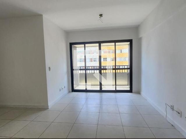 Apartamento aluguel em Região Geográfica Imediata de Salvador, Região Metropolitana de Salvador