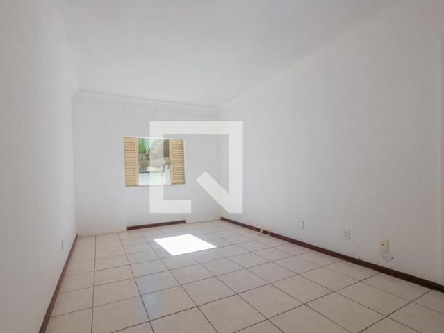 Apartamento aluguel em Região Geográfica Imediata de Salvador, Região Metropolitana de Salvador
