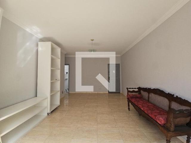 Apartamento aluguel em Região Geográfica Imediata de Salvador, Região Metropolitana de Salvador