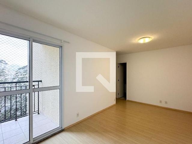Apartamento aluguel em Região Imediata de São Paulo, Região Metropolitana de São Paulo