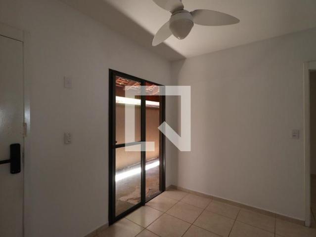 Apartamento aluguel em Região Imediata de Ribeirão Preto, Região Metropolitana de Ribeirão Preto