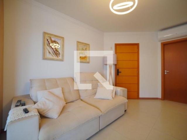 Apartamento aluguel em Região Geográfica Imediata de Florianópolis, Desterro