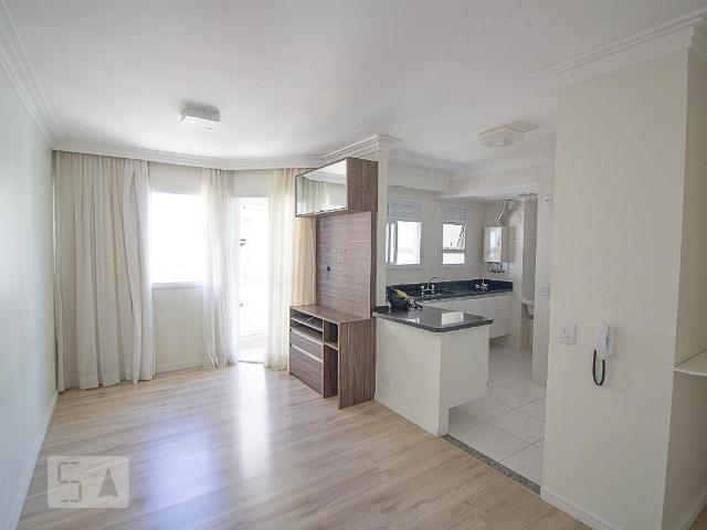 Apartamento aluguel em Curitiba, Portão