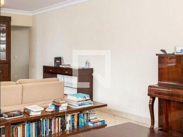 Apartamento aluguel em Região Imediata de São Paulo, Região Metropolitana de São Paulo