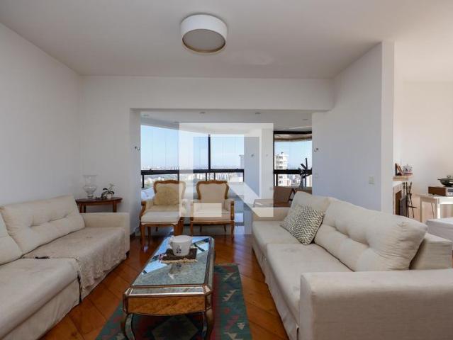 Apartamento aluguel em Região Imediata de São Paulo, Região Metropolitana de São Paulo