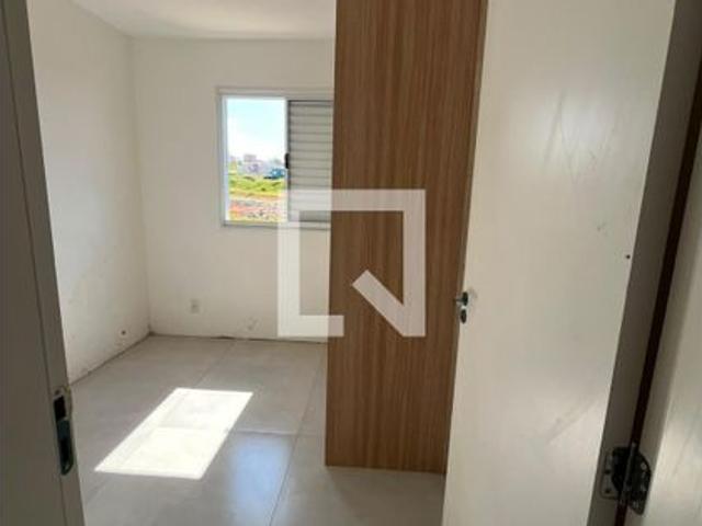 Apartamento aluguel em Região Imediata de São José dos Campos, Região Metropolitana do Vale do Paraíba e Litoral Norte