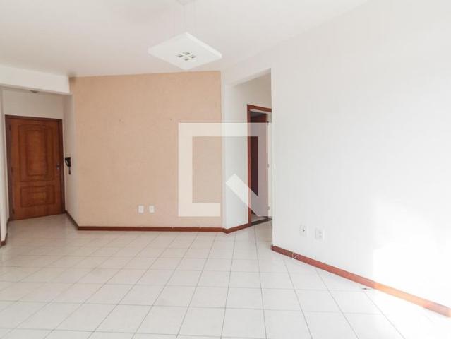 Apartamento aluguel em Região Geográfica Imediata de Florianópolis, São José