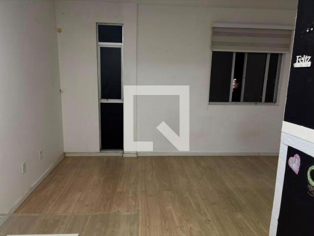 Apartamento aluguel em Região Geográfica Imediata de Florianópolis, São José